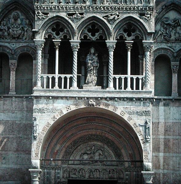 Façade ouest, commencée dans les années 1130 et achevée au XVe siècle (détail) - School Italian
