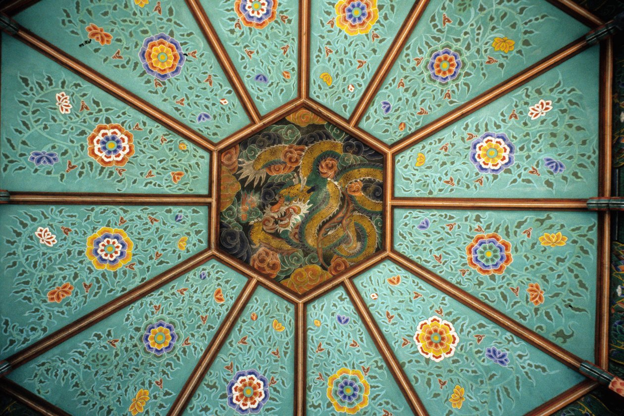 Le plafond du temple de Naksansa en Corée représentant un dragon - School Korean