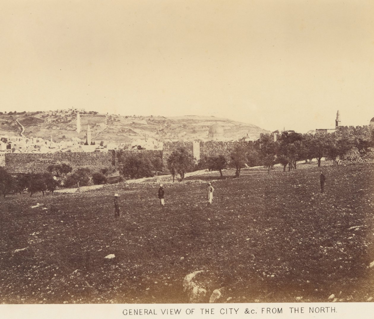 Vue panoramique de la ville - Vue générale de la ville depuis le nord - Sgt. James M. McDonald