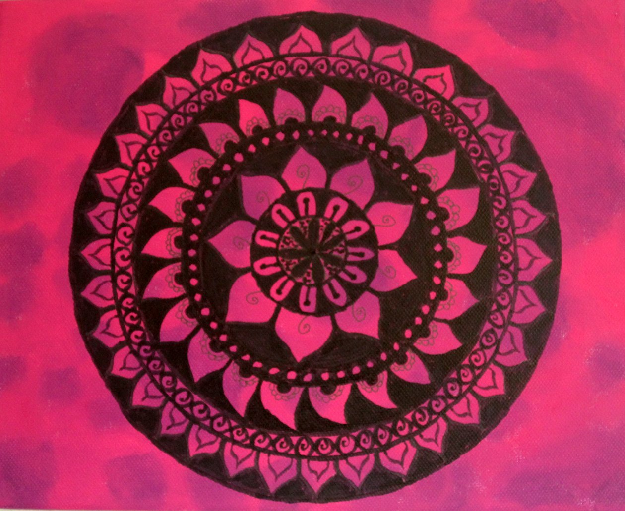 Mandala en rose et violet - Sil A