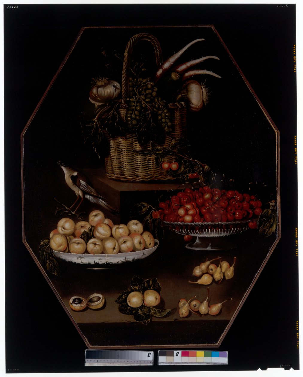 Nature morte avec grenades et raisins dans un panier - Spanish School