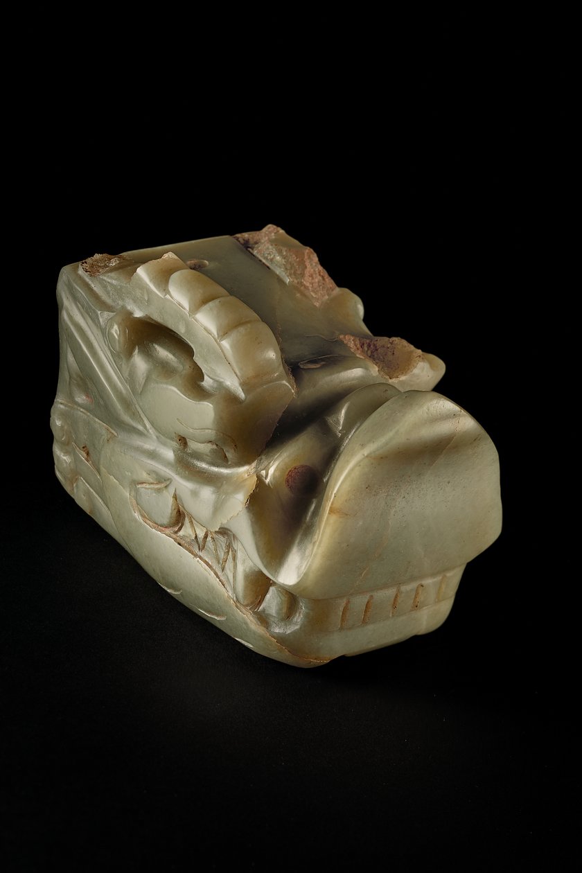 La tête de dragon en jade Junkunc - Tang Dynasty Chinese School