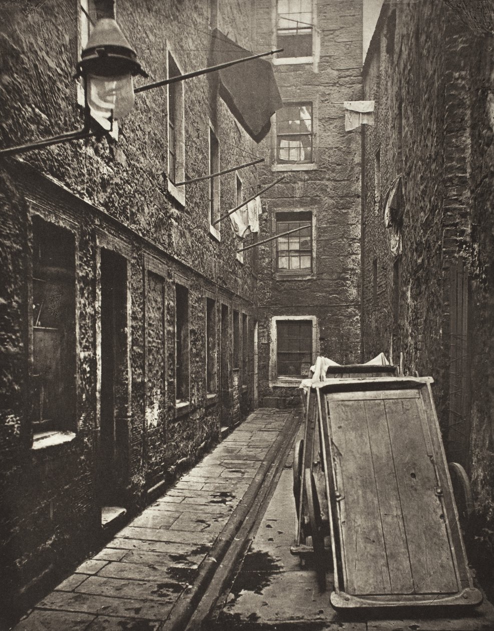 Close no 136, Saltmarket (#31) - Thomas Annan