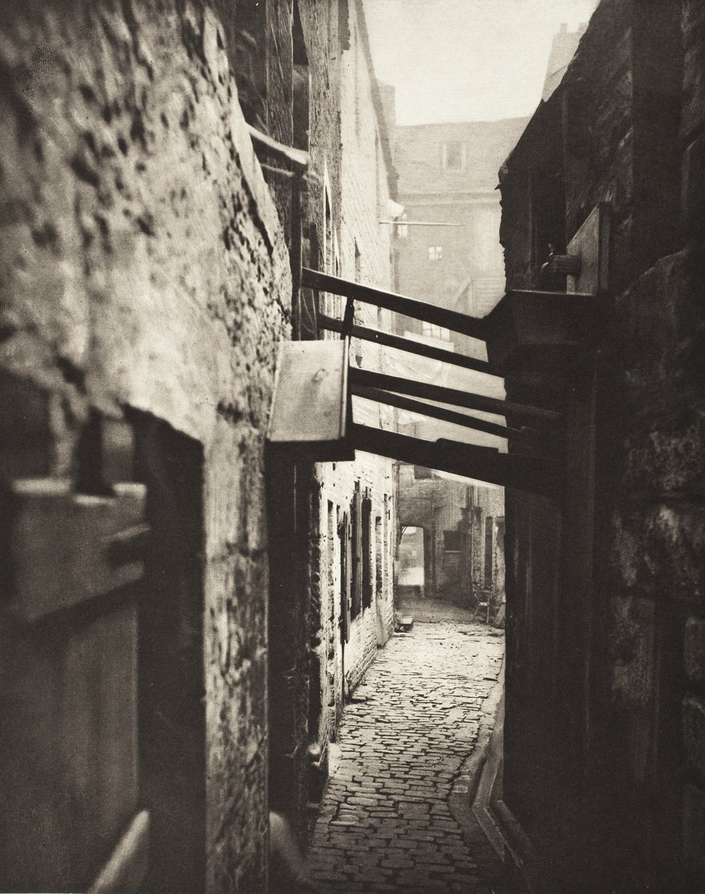 Au n° 83 de la High Street (n° 10) - Thomas Annan