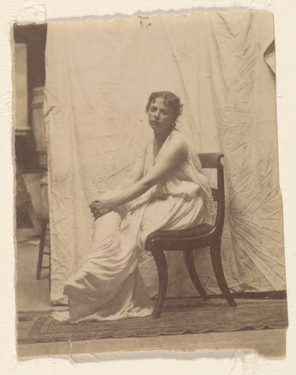 [Weda Cook en costume d