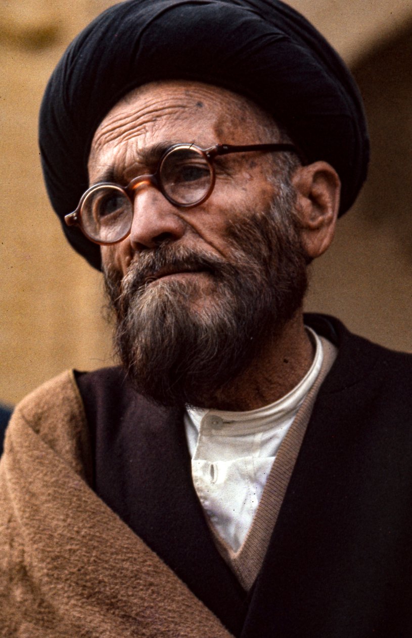 Clerc chiite iranien avec lunettes et turban - Thomas J. Abercrombie