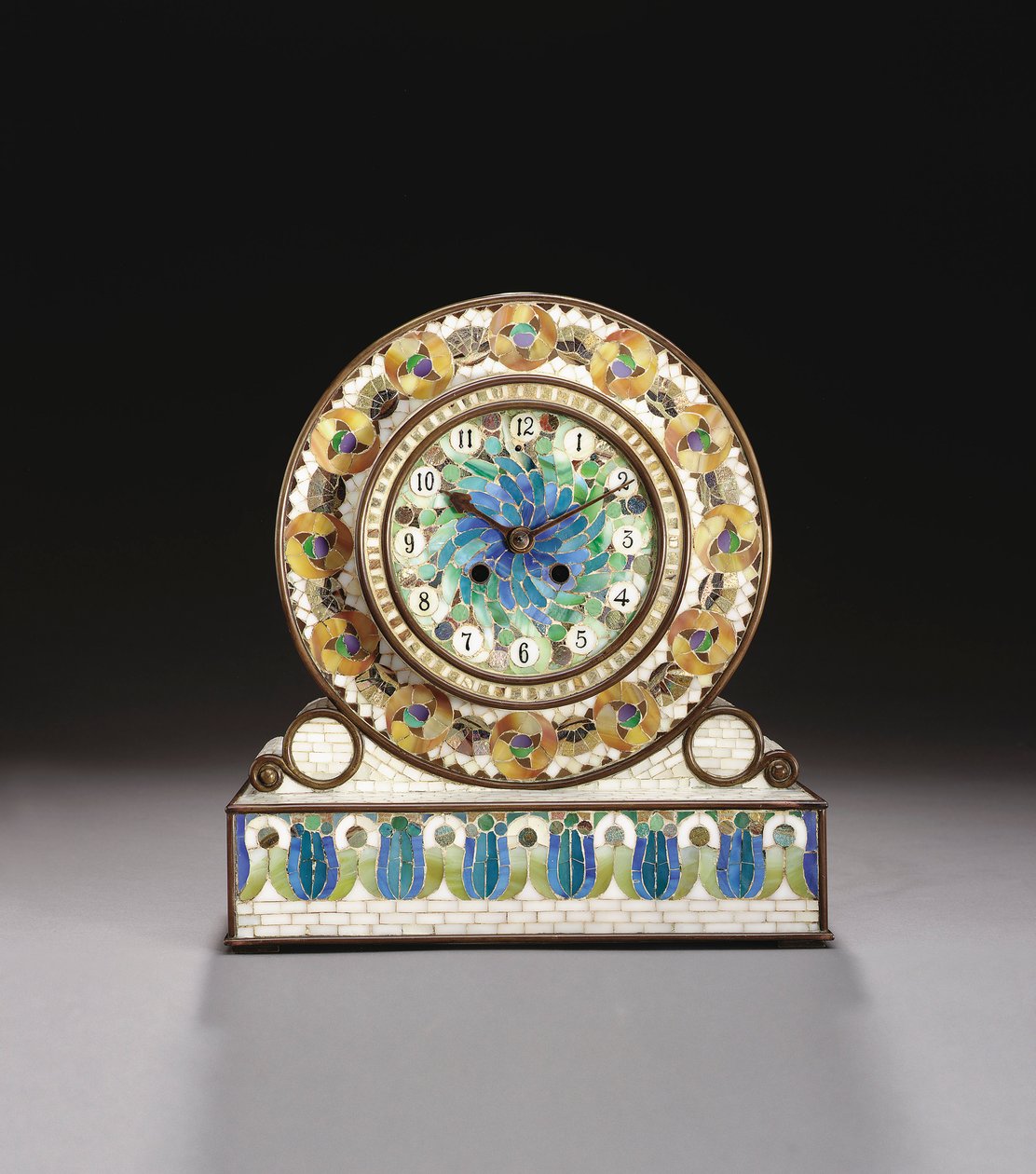 Horloge de cheminée en mosaïque Favrile - Tiffany and Company