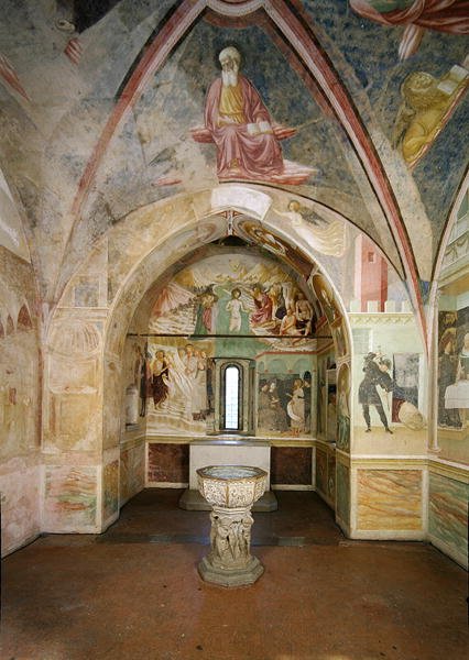 Intérieur du baptistère avec fresque représentant des scènes de la vie de Saint Jean, par Tommaso Masolino da Panicale (1383-c.1447) - Tommaso Masolino da Panicale