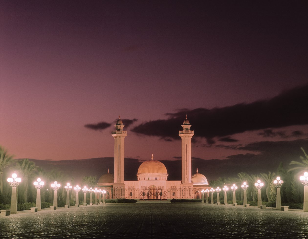 La Mosquée Bourguiba la nuit - Tunisian School