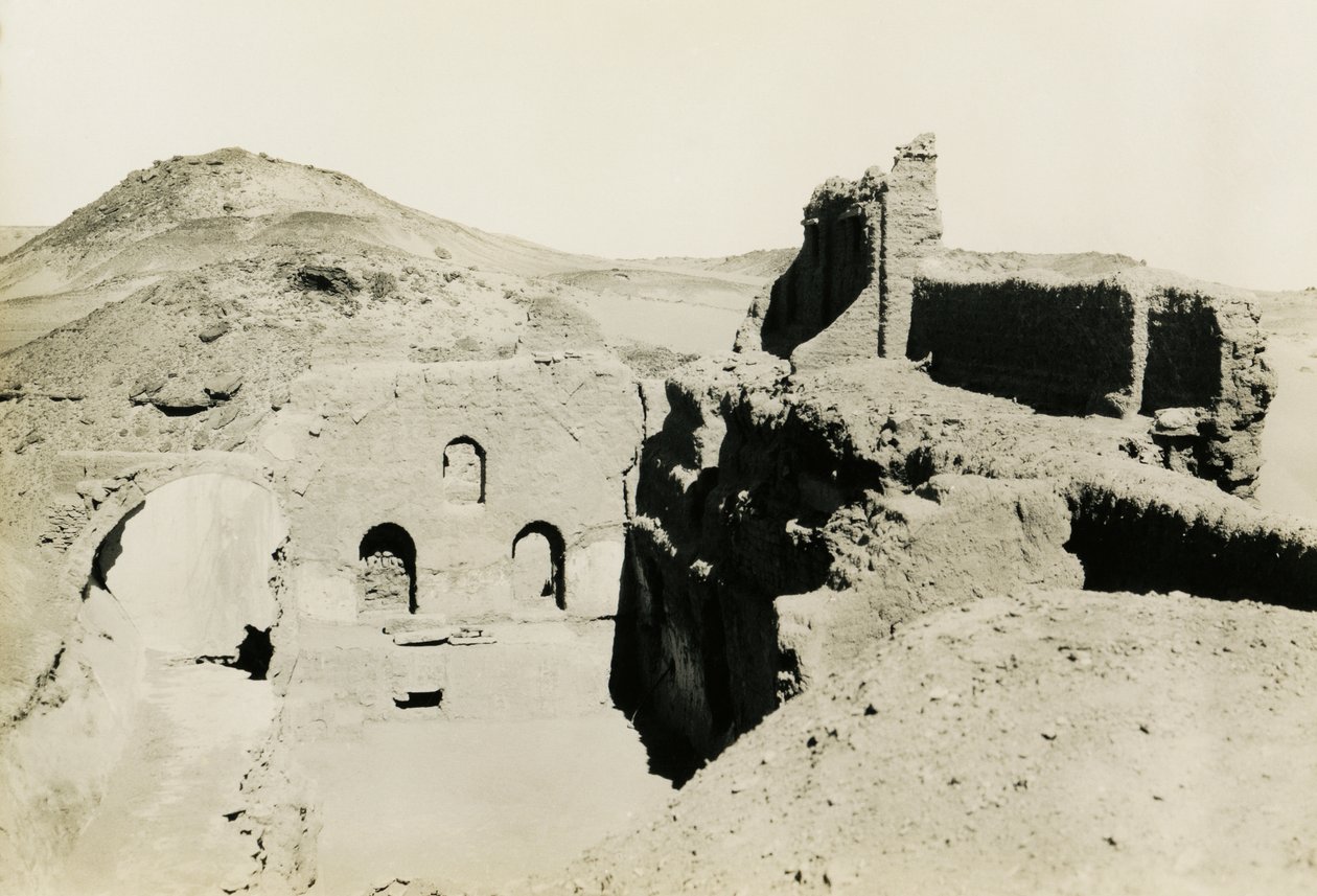 Intérieur du grand donjon (qasr) du monastère de Saint-Siméon, Assouan, Égypte, photographie d