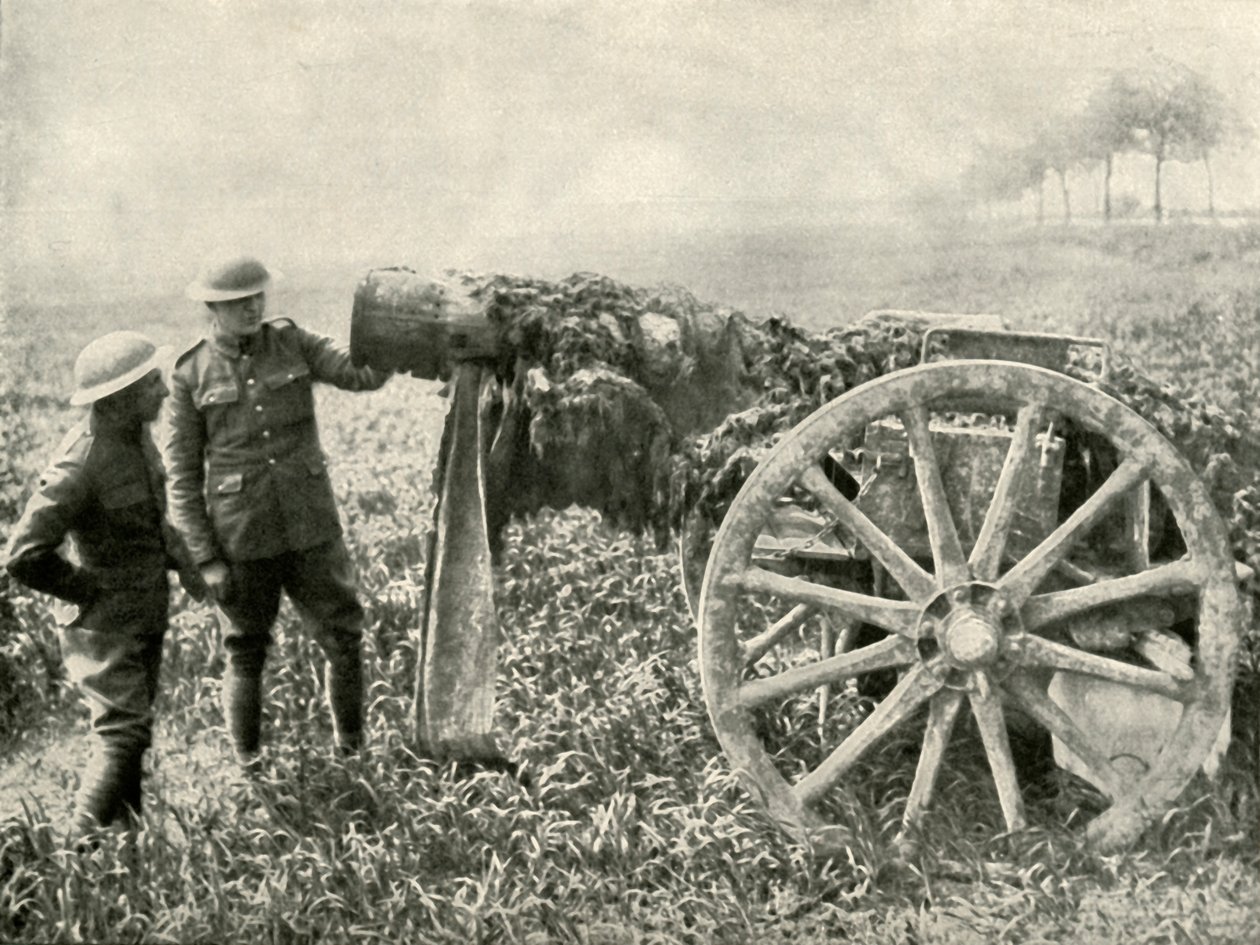 Fausse mitrailleuse britannique dans un champ pour attirer le feu des Allemands, 1919 - Unbekannt