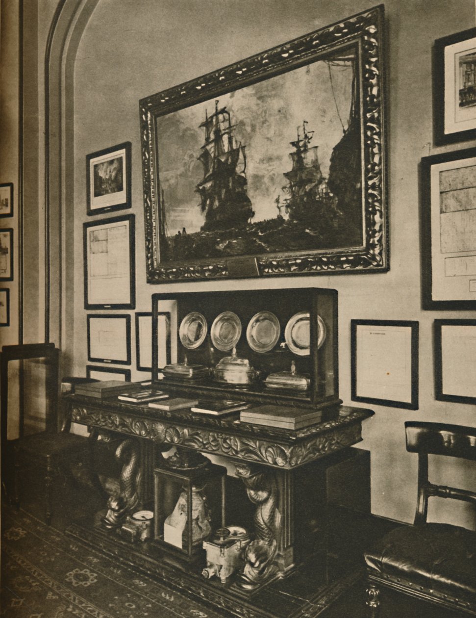 Cabinet des reliques de Nelson dans la salle du comité de Lloyds, vers 1935 - Unbekannt