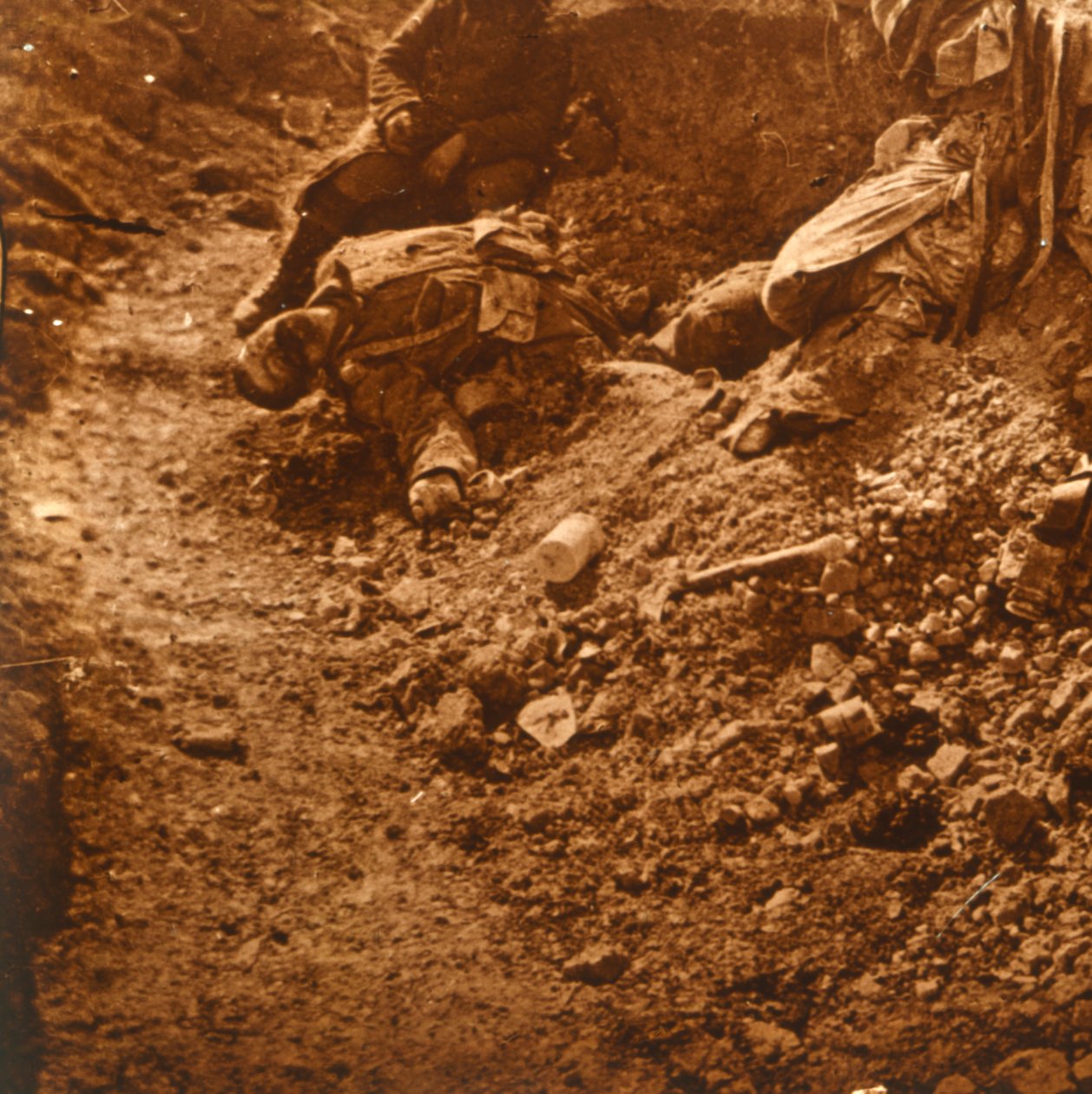 Cadavre dans les tranchées, Perthes, nord de la France, vers 1914-1918 - Unbekannt