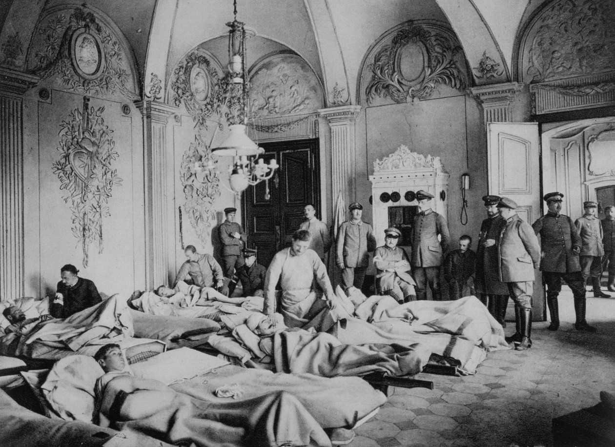 Blessés français et allemands dans un château en France, Première Guerre mondiale - Unbekannt