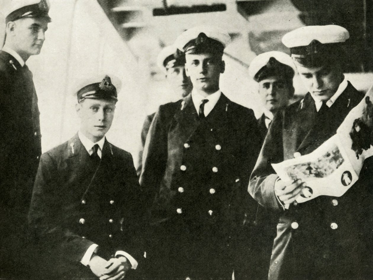 Sa Majesté assise parmi ses camarades cadets, vers 1910 - Unbekannt