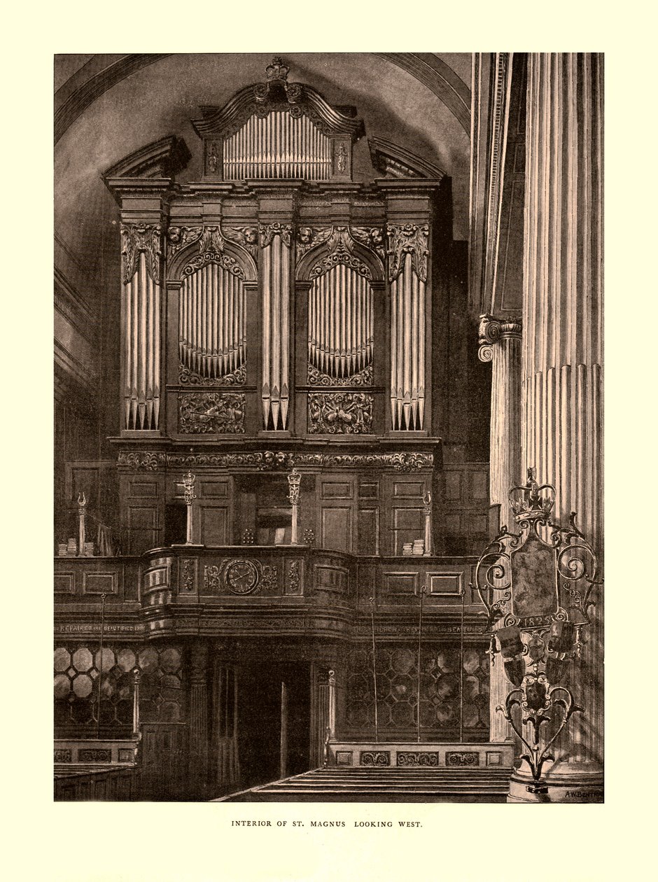 Intérieur de St. Magnus regardant vers l