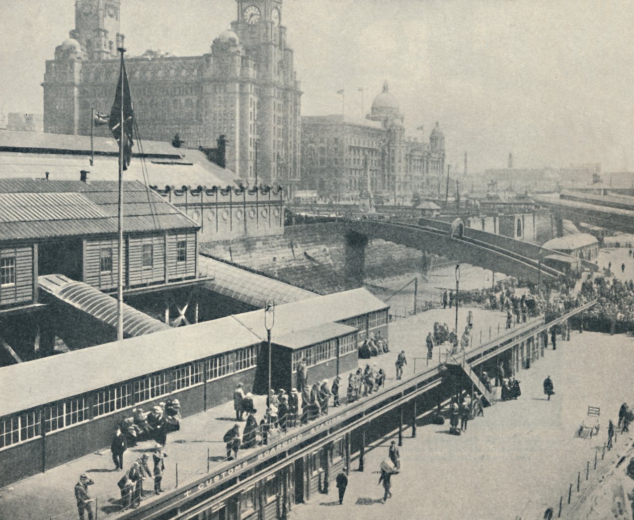 Liverpool Landing Stage, l