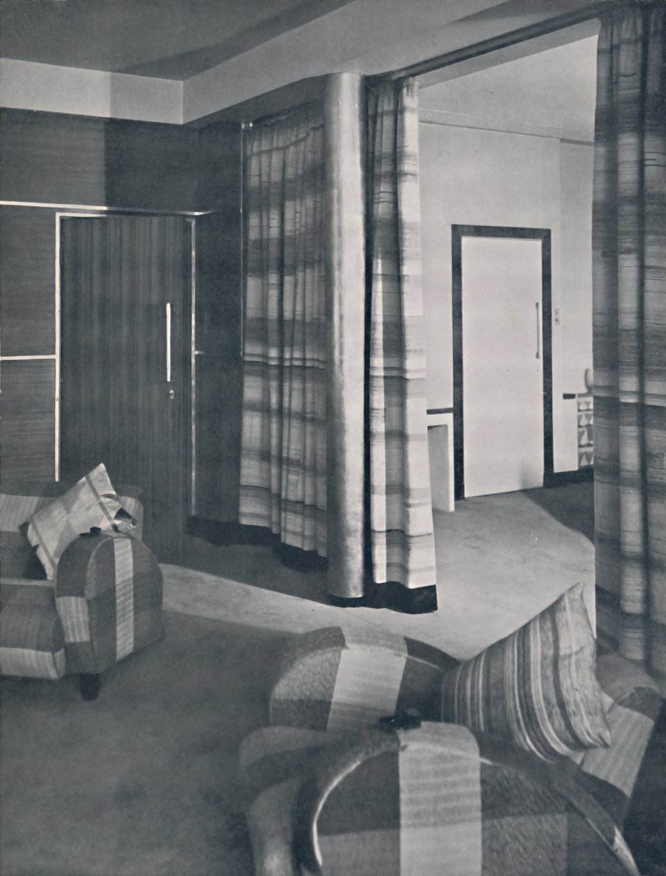 Salon dans une Maison de Londres, conçu par Raymond McGrath, A.R.I.B.A. - Unbekannt