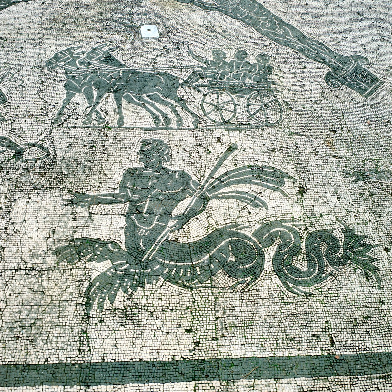 Mosaïque, Chariots tirés par des mules avec des voyageurs, Cisarii. Ier siècle après J.-C. - Unbekannt