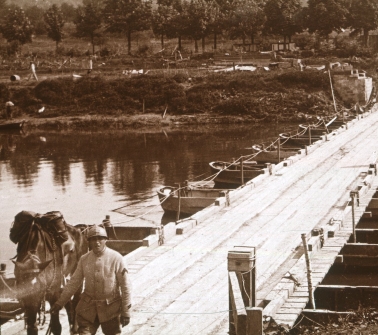 Ponton sur la rivière Aisne à Venizel, Aisne, France, vers 1914-1918 - Unbekannt