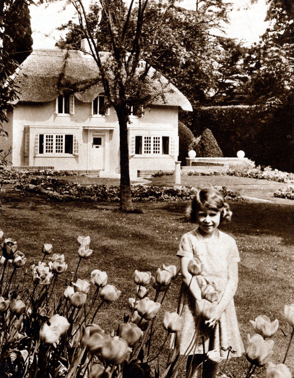 La princesse Elizabeth, future reine Elizabeth II de Grande-Bretagne, Windsor, années 1930 - Unbekannt