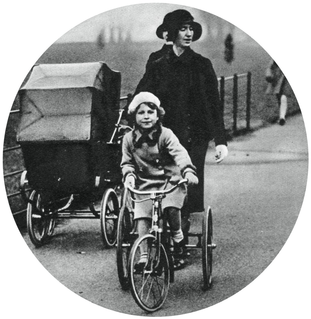 La princesse Elizabeth à vélo, mars 1932 - Unbekannt