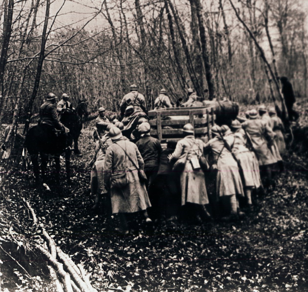 Soldats dans les bois, vers 1914-1918 - Unbekannt