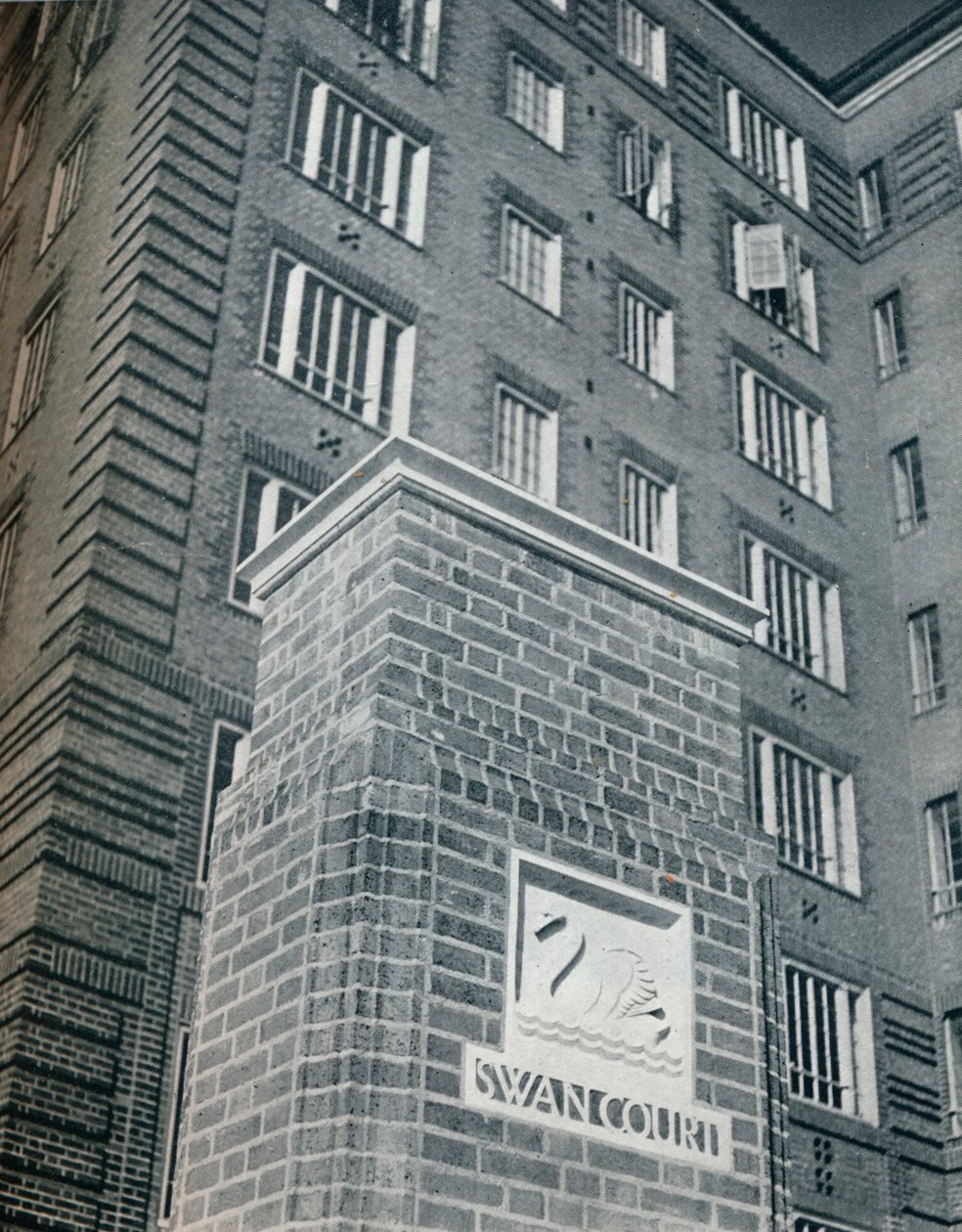 Swan Court, Chelsea, 1932 - Unbekannt