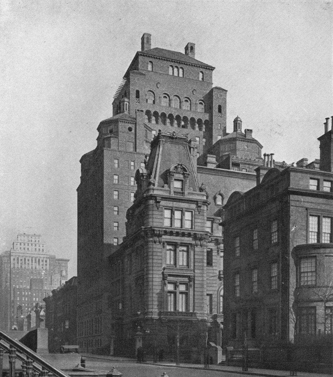 Le bâtiment des clubs de fraternité depuis Madison Avenue, New York, 1924 - Unbekannt