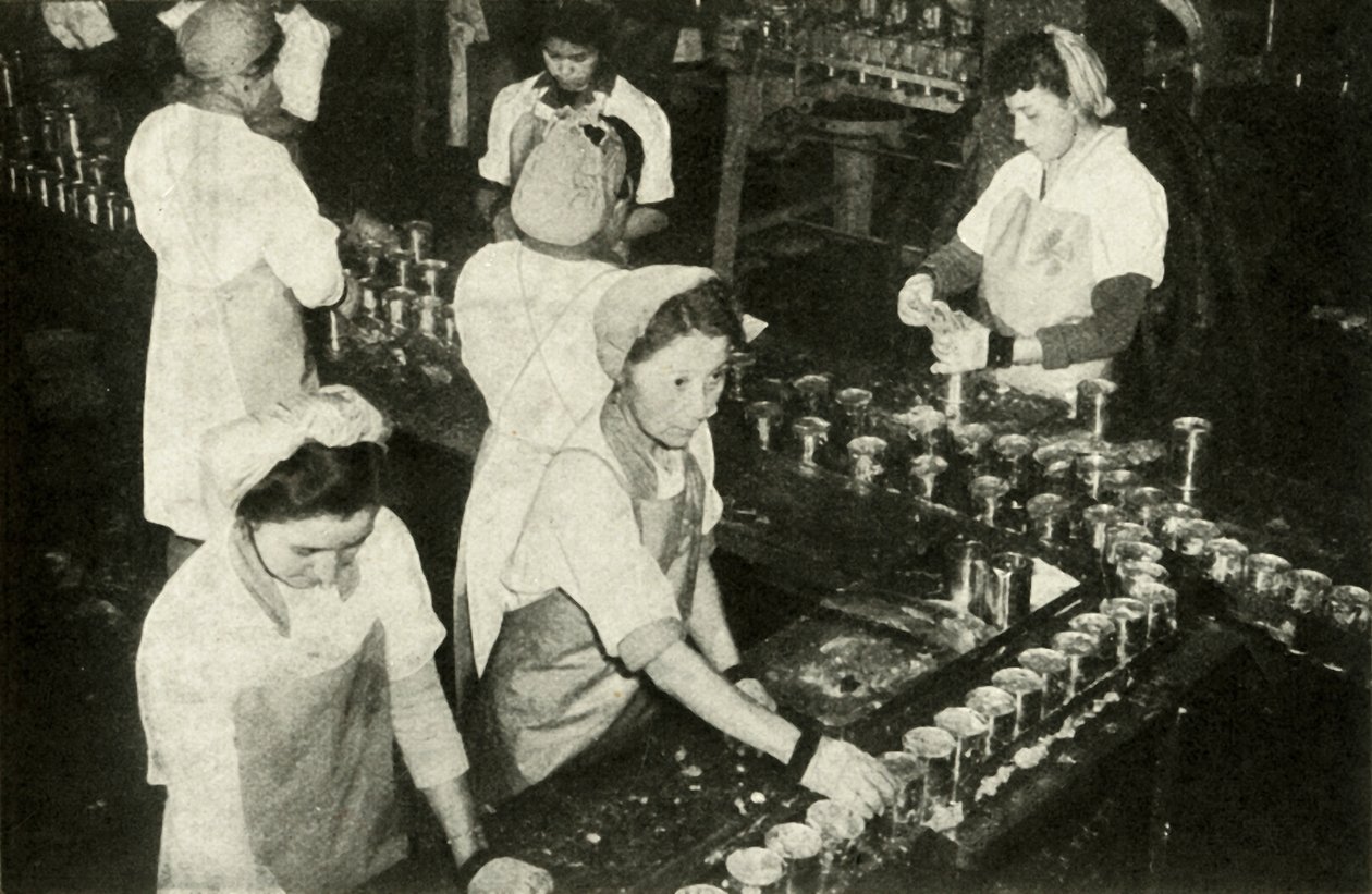 La grande industrie du saumon - Filles indiennes travaillant dans le département de mise en conserve - Unbekannt