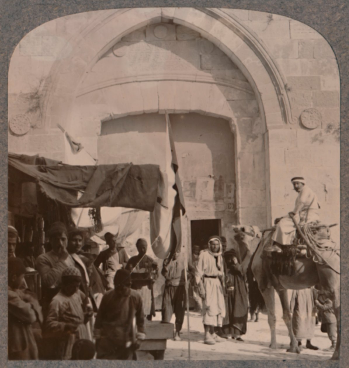La porte de Jaffa fermée, montrant l