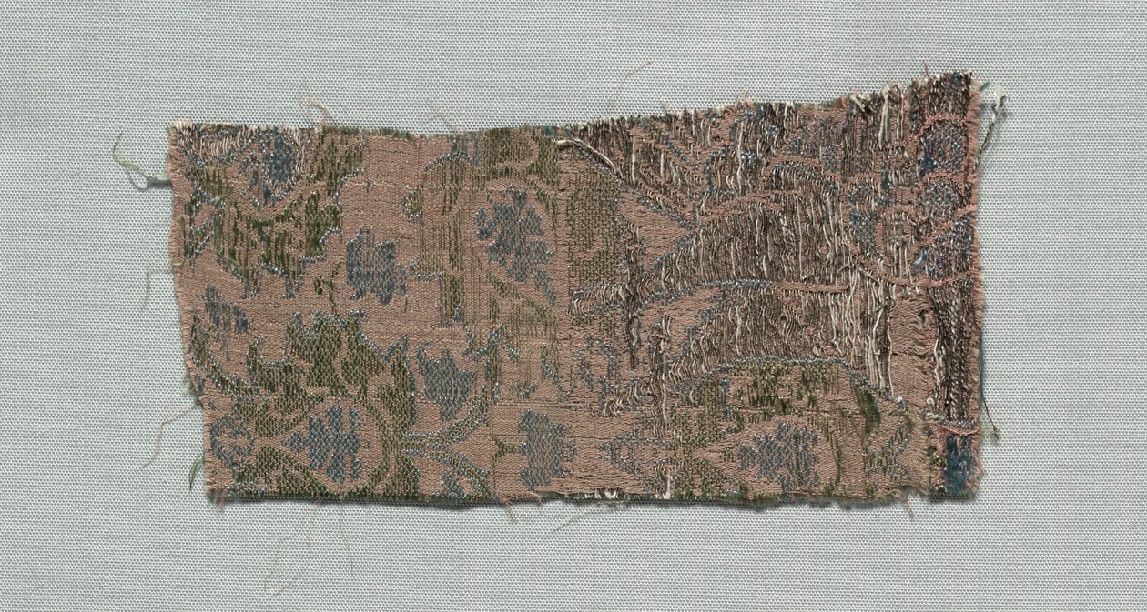 Trois fragments de soie gothique italienne, 1350-1399 - Unbekannt
