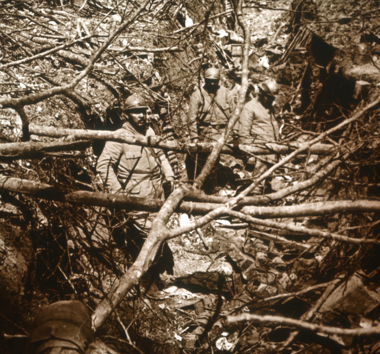 Tranchées devant le Fort Souville, nord de la France, vers 1914-1918 - Unbekannt