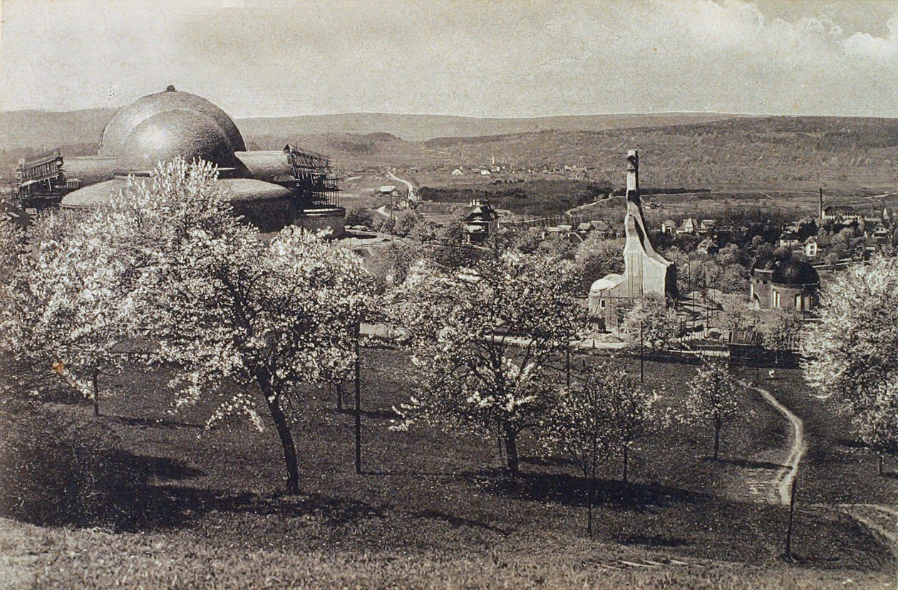 Vue du Goetheanum et de la maison de chauffage, Dornach, Suisse, 1914-1916 - Unbekannt