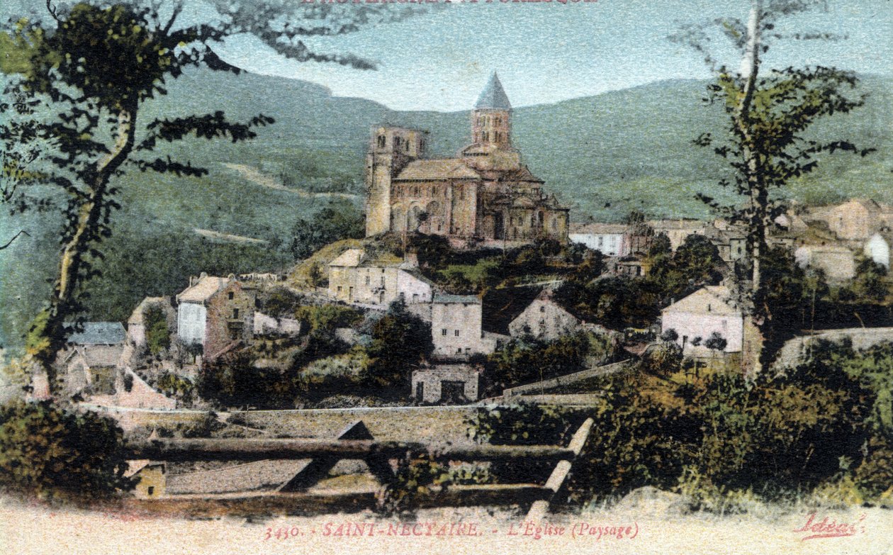 Auvergne, Puy-de-Dôme, Saint-Nectaire : vue du village et de l