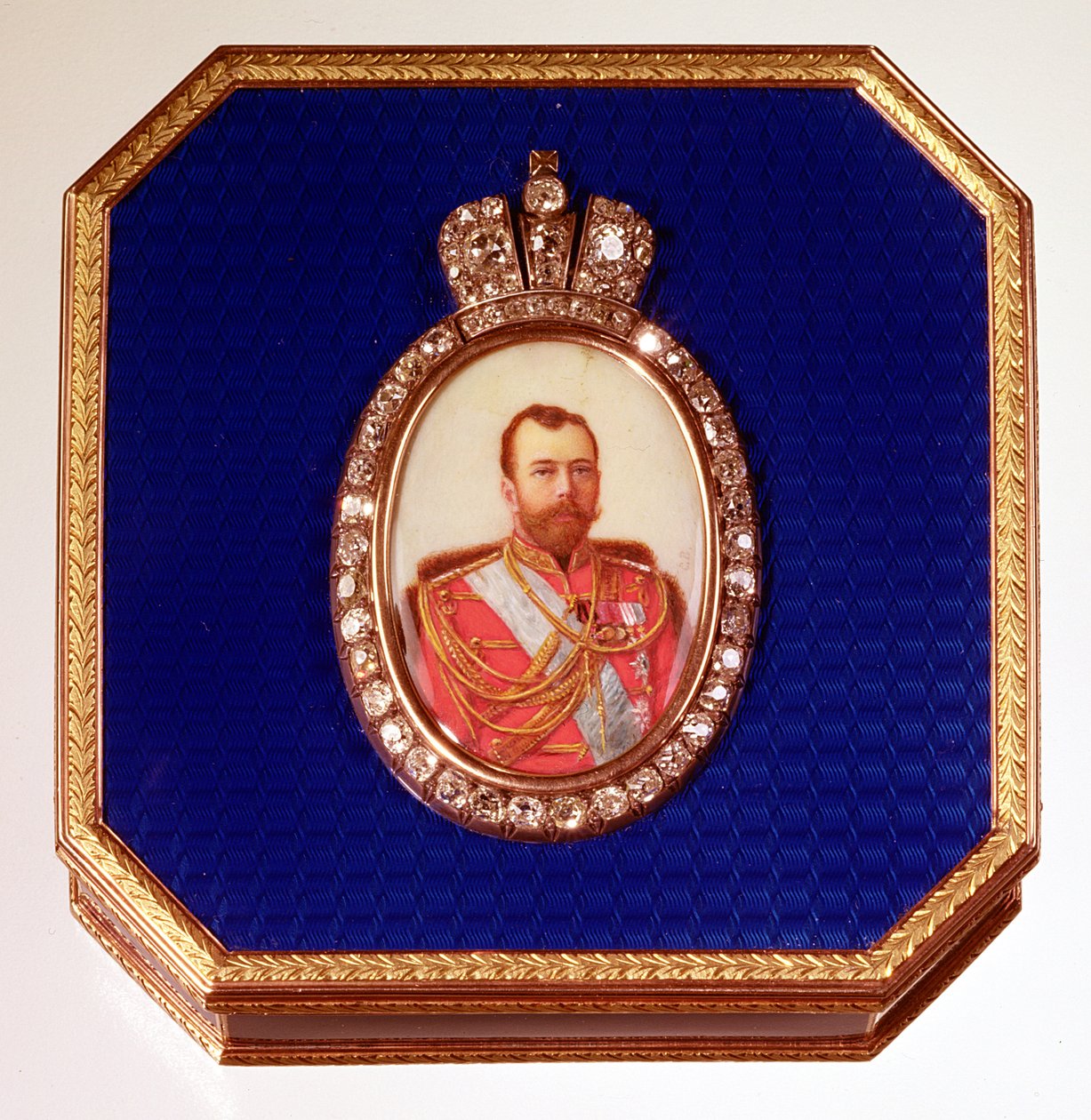 Boîte en émail bleu Fabergé, avec portrait du Tsar Nicolas II - Unbekannt