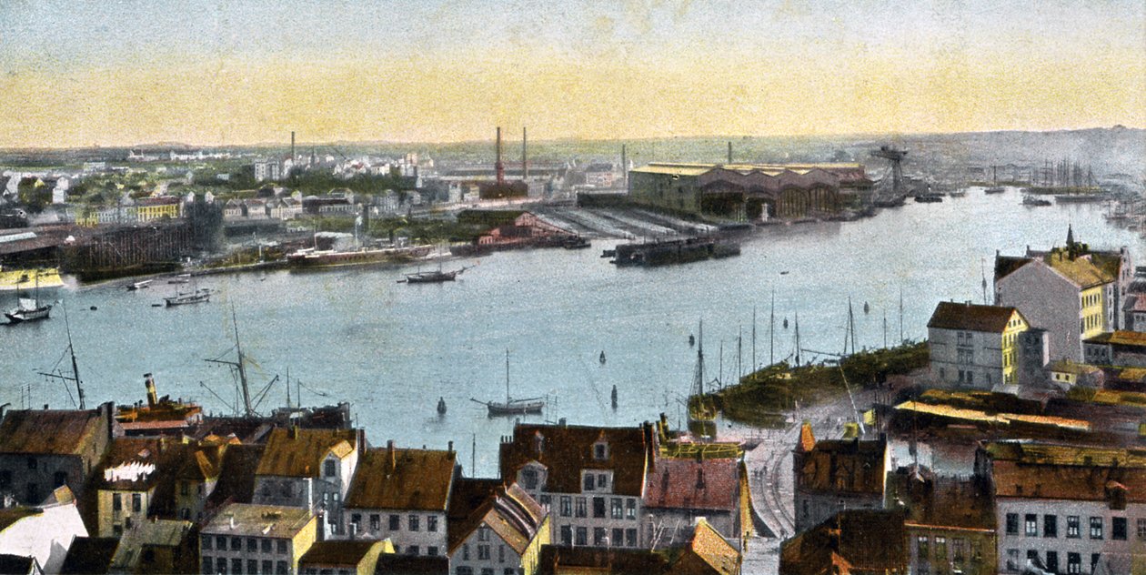 Kiel, Allemagne - vue du chantier naval depuis la Nicolaikirche - Unbekannter Künstler