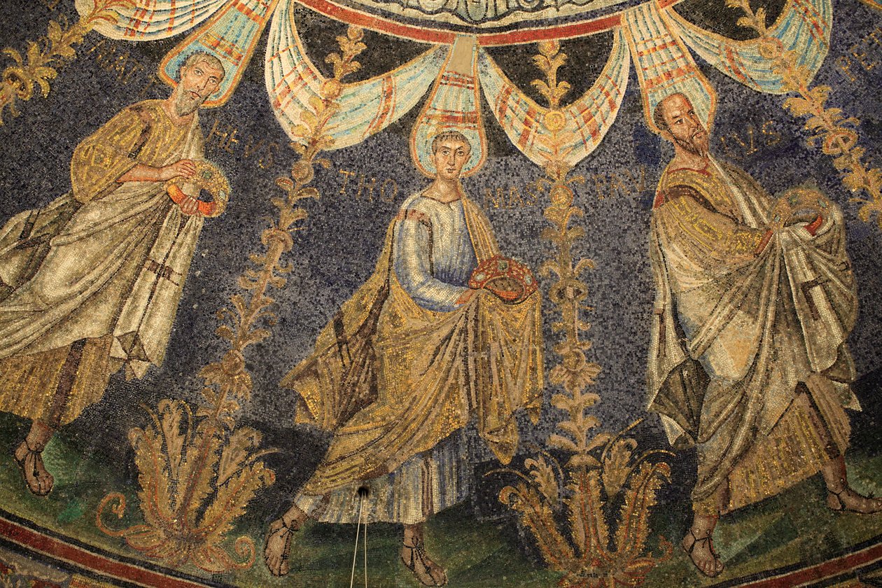 Mosaïque du plafond du Baptistère de Néon. Saint Paul et Saint Pierre. Détail de la procession des douze apôtres autour de la mosaïque centrale dans deux directions, se terminant par la rencontre de Saint Pierre et Saint Paul. 5ème siècle, Ravenne, Italie. - Unbekannt