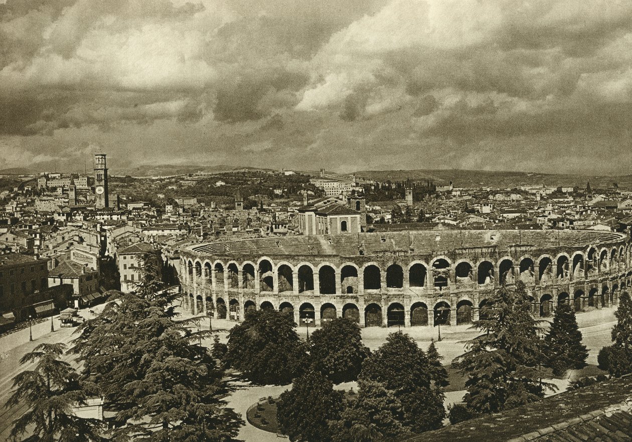 Vue des arènes, de l