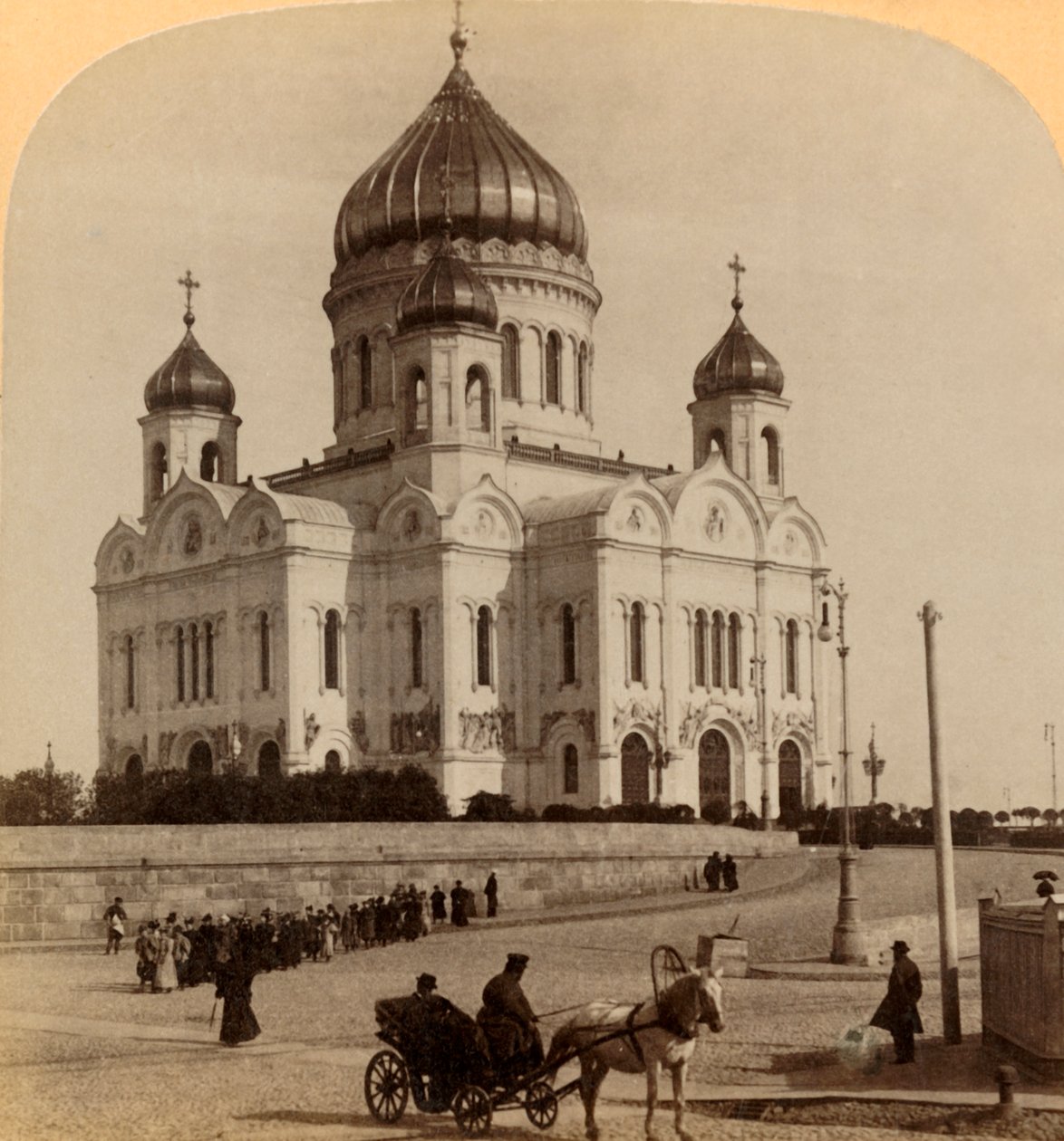 Temple de Notre Sauveur, la plus grande église de Moscou, Russie, 1898 - Underwood and Underwood