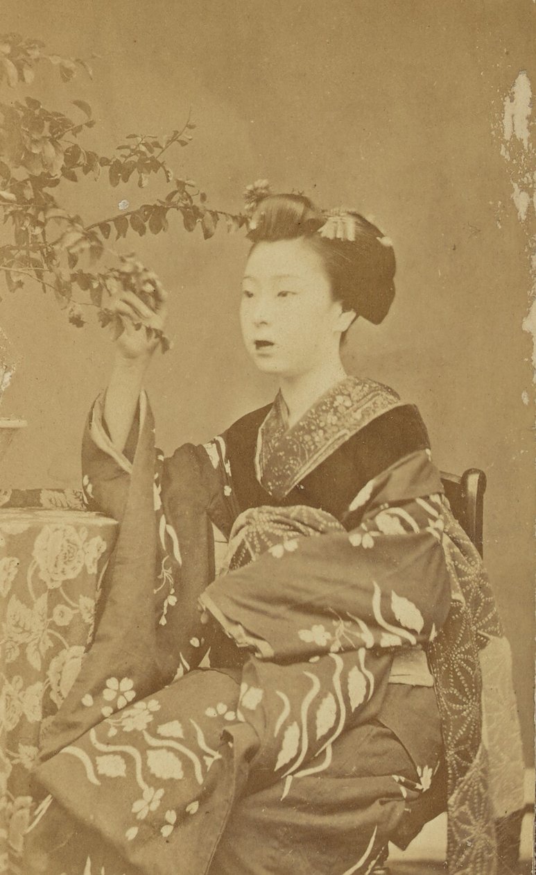 [Femme japonaise assise] - Unknown artist