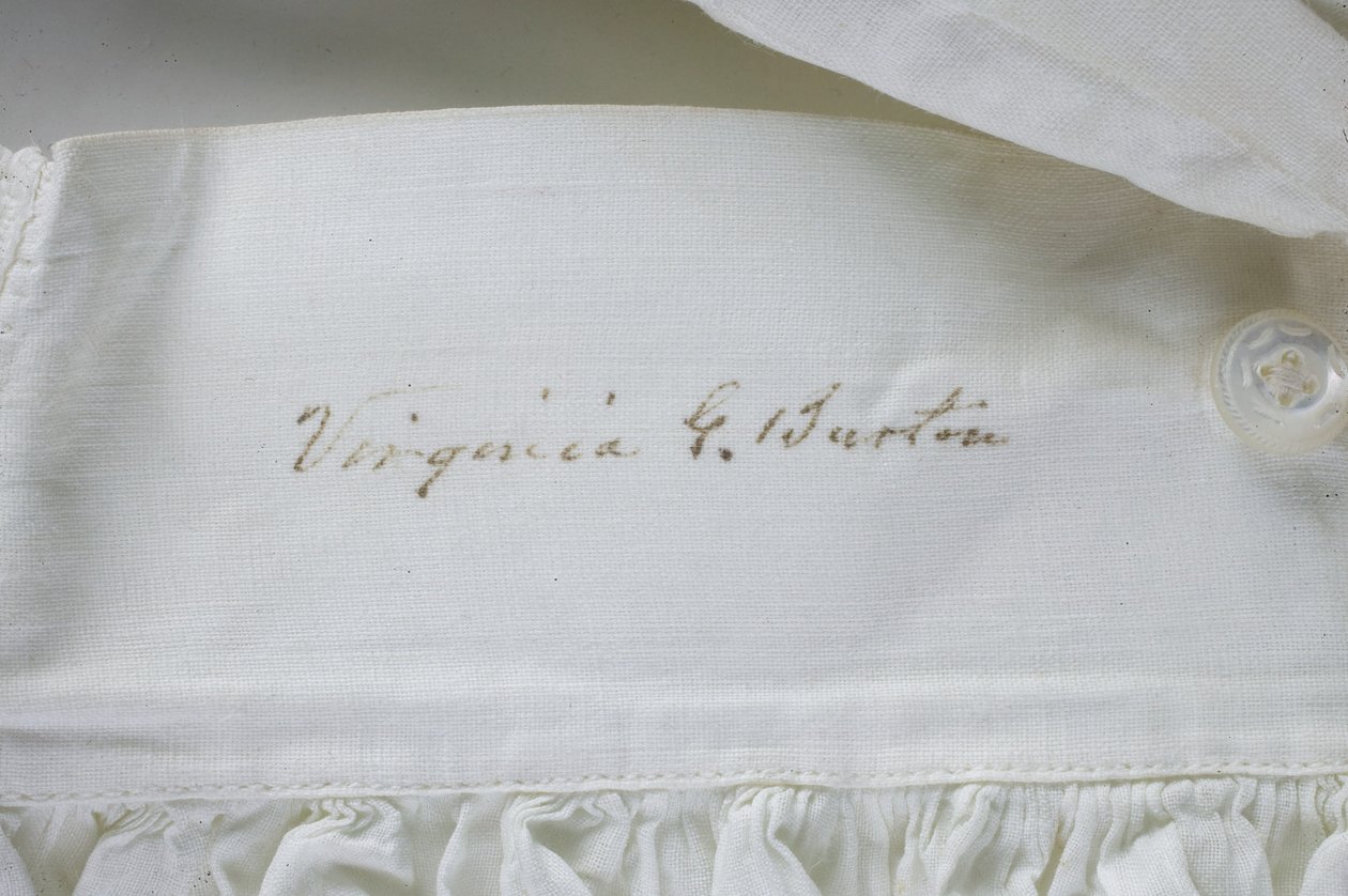 Chemise de nuit de nuit de noces - Unknown artist