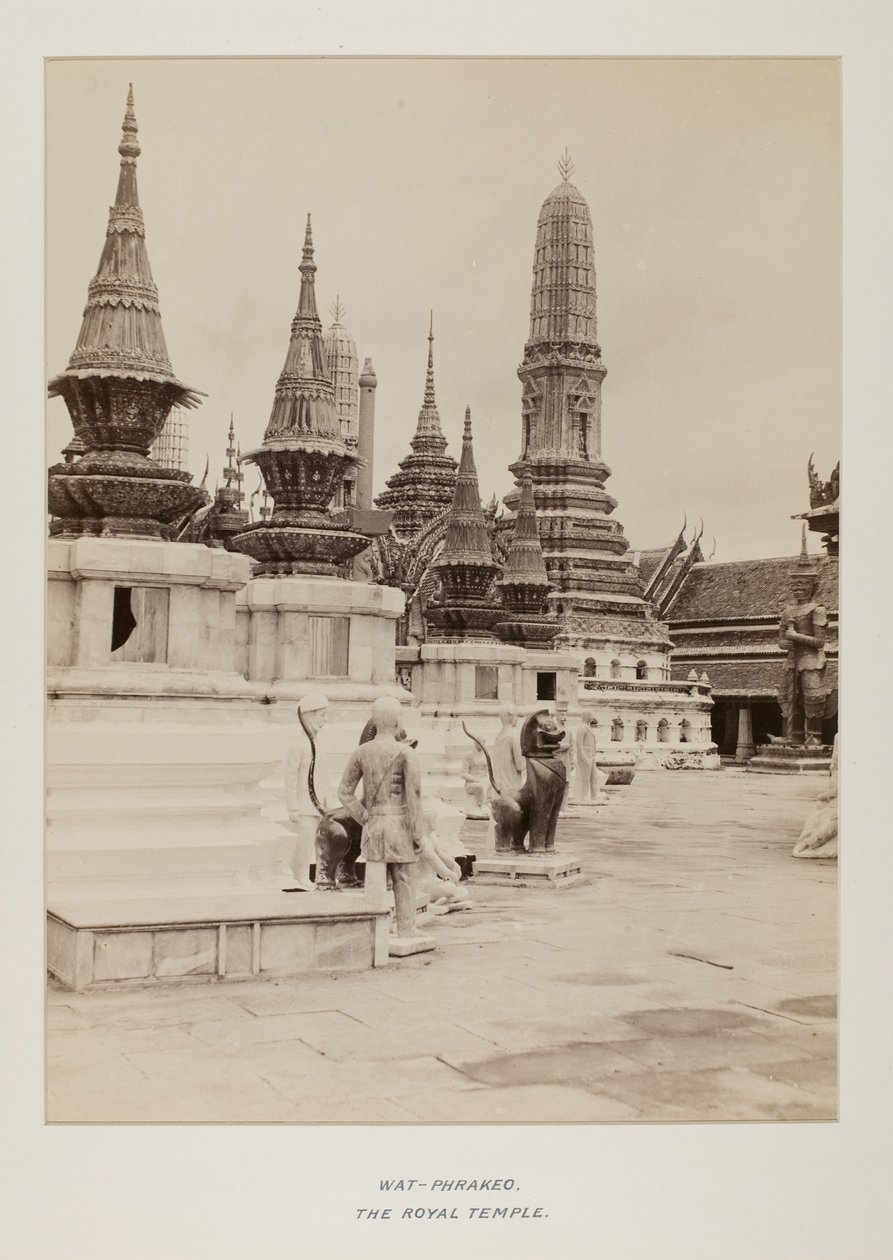 Photographie dans un album photo - Unknown photographer