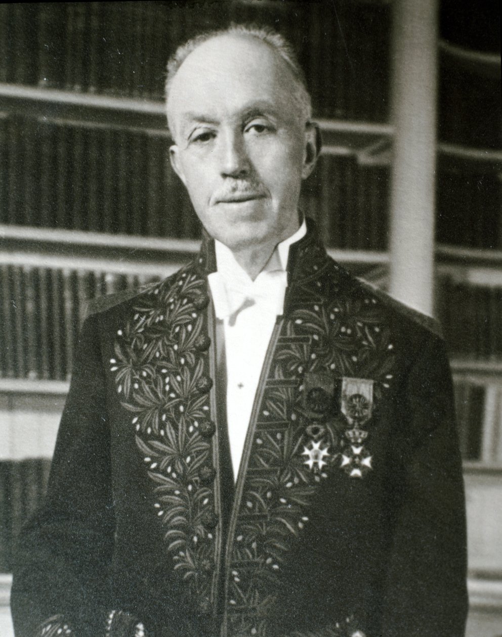 Portrait of Louis-Victor-Pierre-Raymond De Broglie (photo) - Unknown photographer