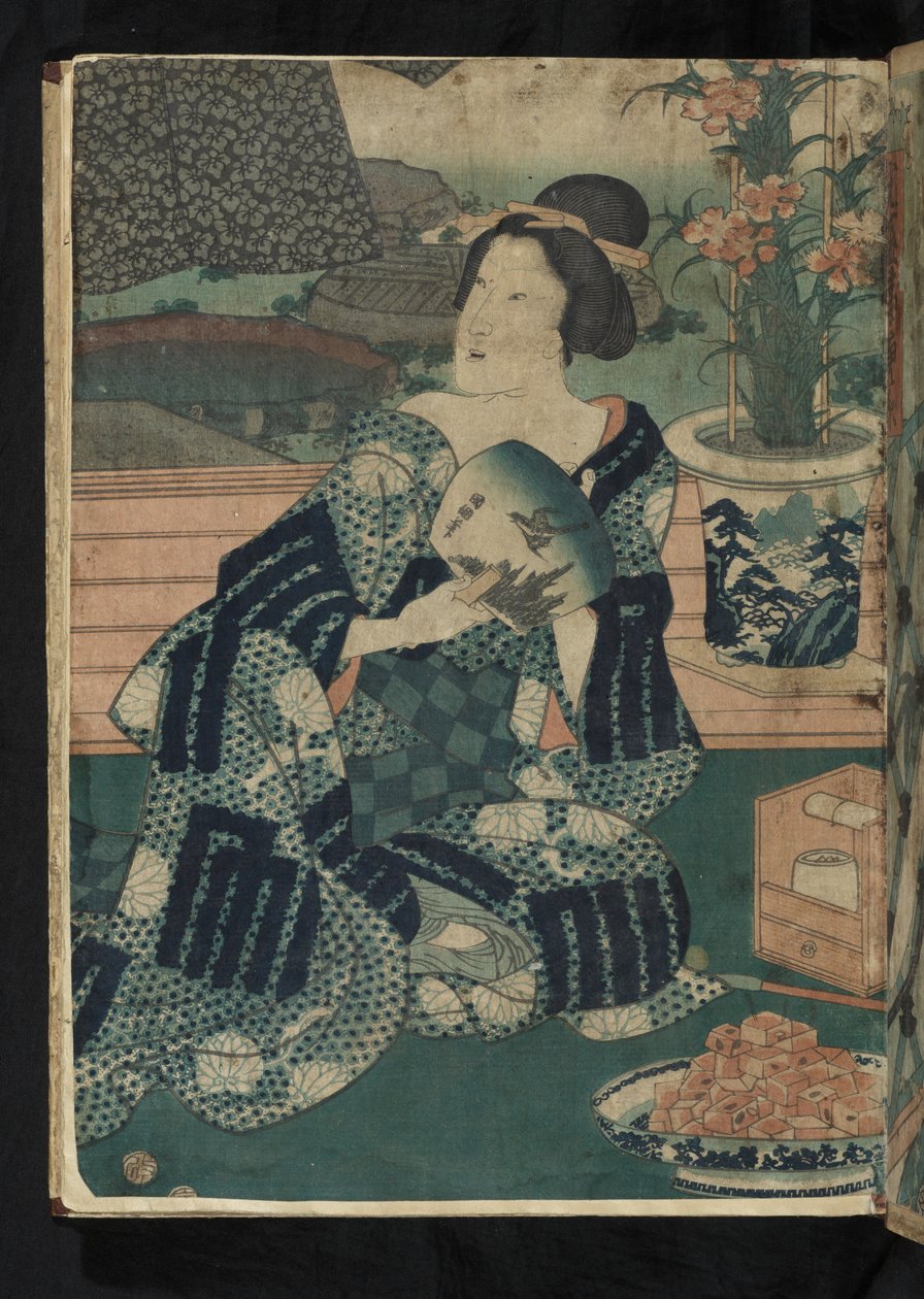 Avant et après - femme japonaise assise se ventilant de 
