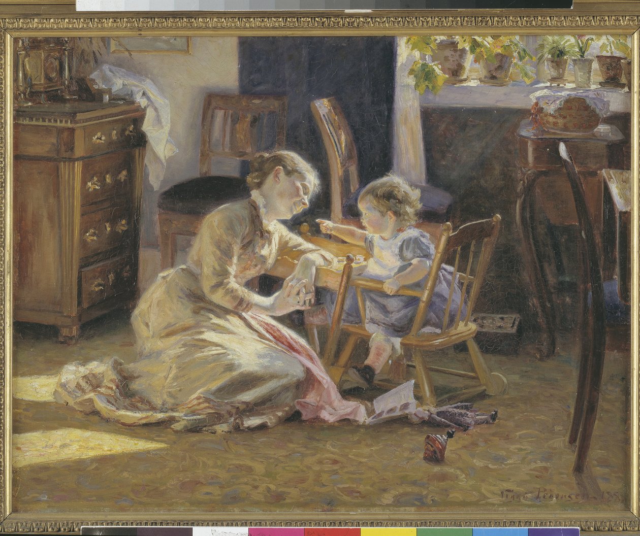 Soleil dans le salon. La femme et l