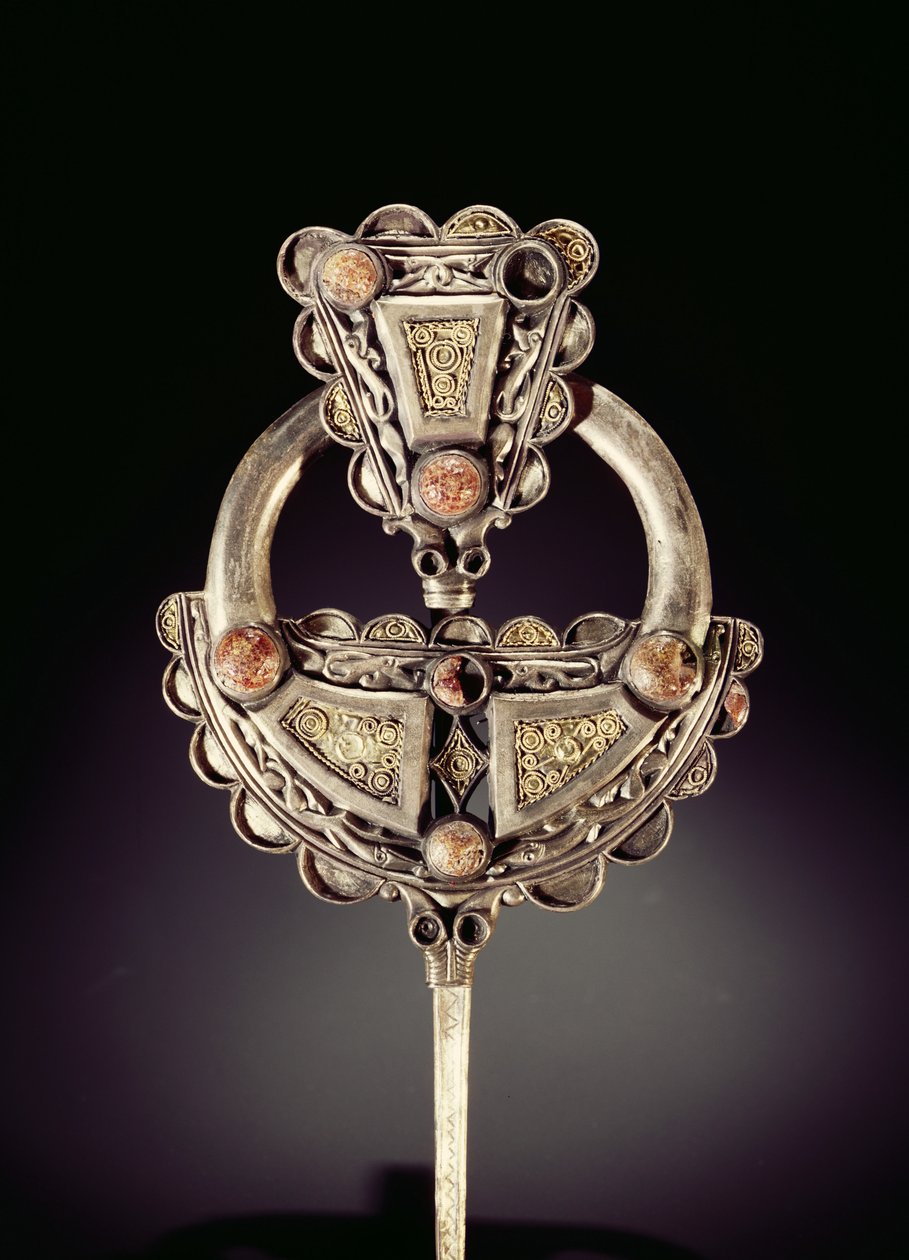La broche de Roscrea, de Roscrea, comté de Tipperary (argent, or et ambre) - Viking