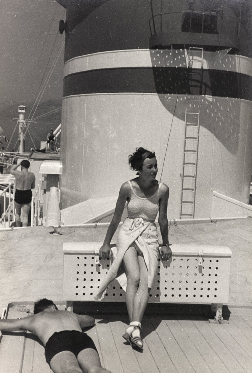 Un couple à bord du bateau de croisière "Oceania", extrait de l