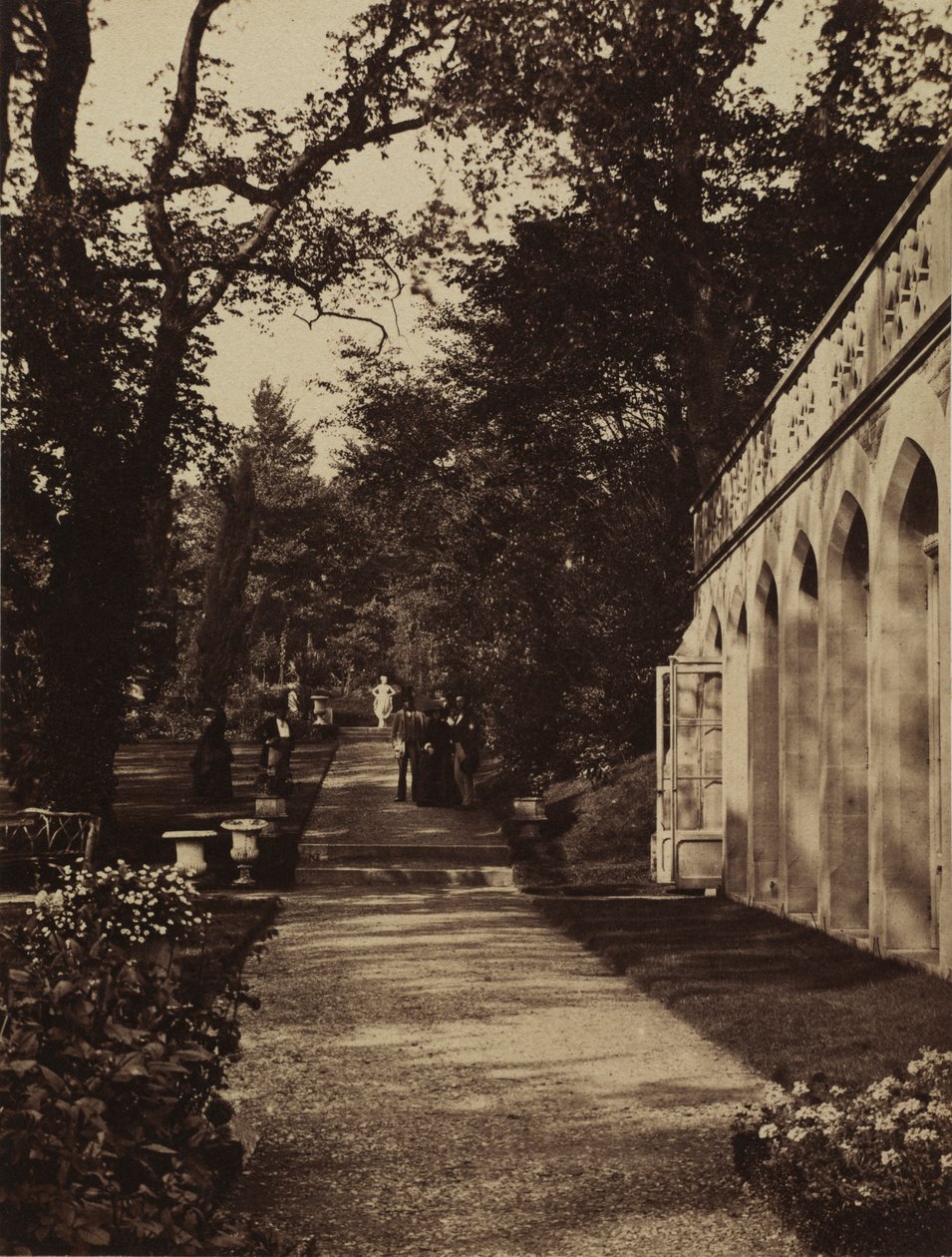 Orangerie et jardin de fleurs à Singleton, Glamorganshire - W. Graham Vivian