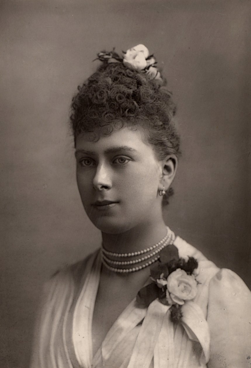 Princesse Mary (May) de Teck (1867-1953) - W. and D. (after) Downey